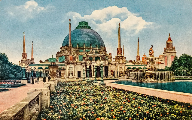 Palace of Horticulture at the Panama Pacific International Exposition, San Francisco, 1915.