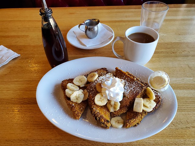 French toast and bananas