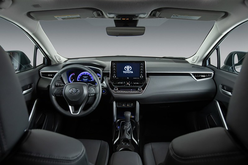 Toyota inicia pré-vendas online do Corolla Cross