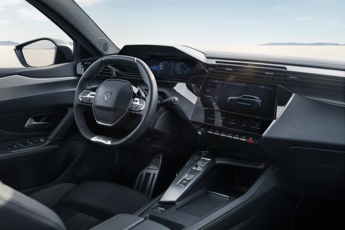 A eletrificação chega ao Peugeot e-308 e ao 308 SW