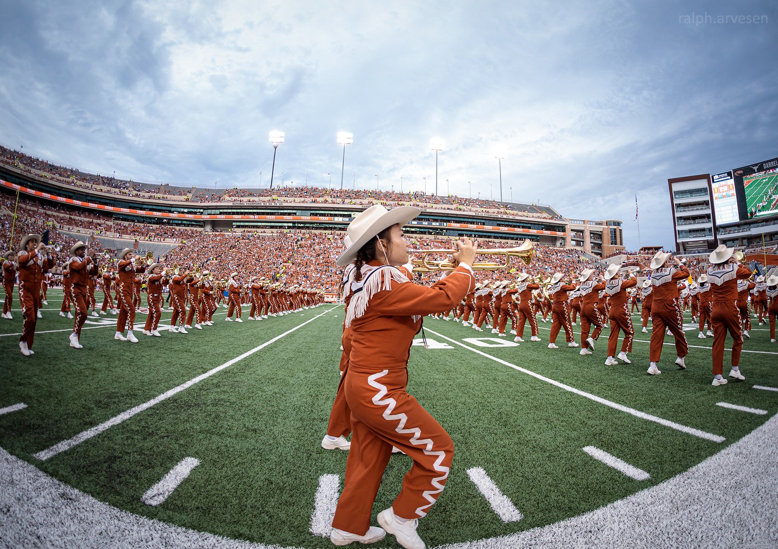 Texas Longhorns | Texas Review | Ralph Arvesen