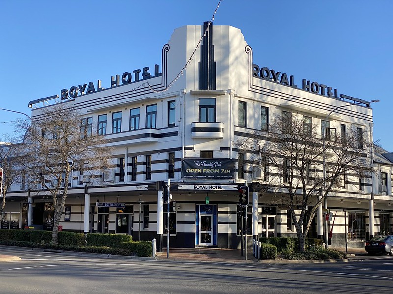 Royal Hotel, Orange