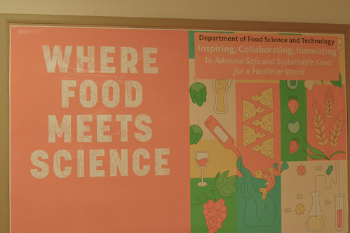 Where Food Meets Science poster in FST