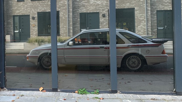 Ford Sierra XR4i Turbo 1984, Hof van Pepijn, Nijenstede, Hardenberg, Nederland.