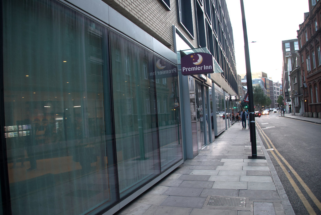 Premier Inn Alie Street London
