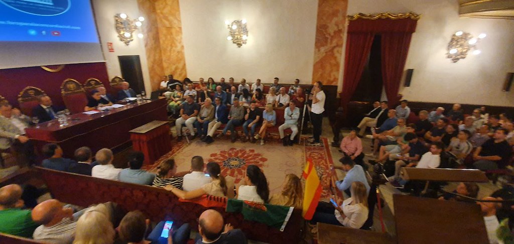 FOTOGRAFÍA. GRANADA (ESPAÑA), 15.09.2022. Conferencia de Macarena Olona en Granada. Ñ Pueblo (5)
