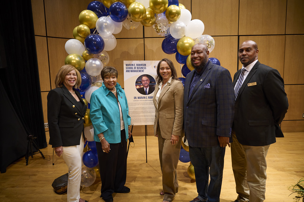 Dr. Marvin Robinson Renaming Ceremony - Townview - 2022