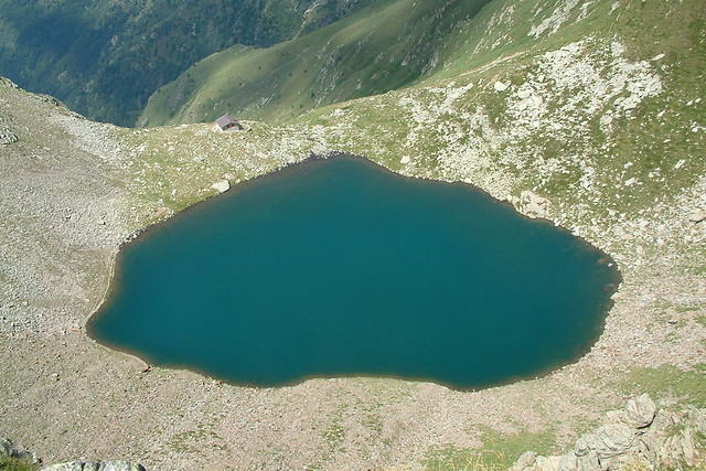 Lago inferiore di  Deleguaggio  2097 m
