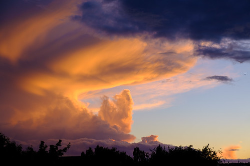 2022 clouds malmö orange sky skåne sunset sweden malmo skånecounty f56 xt3 landscape uncropped 0ev normal 202209161923444 raw 484mm isoiso320 ¹⁄₂₈₀sek xf1855mmf284rlmois fujifilmxt3