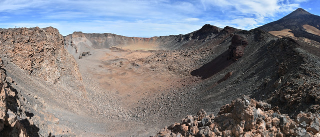 L'énorme cratère du volcan pico Viejo, à Tenerife aux îles Canaries (Espagne) DSC_0810 - DSC_0814Normal