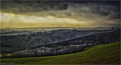 Landscape San Marino by Luc V. de Zeeuw, Torraccia, San Marinobuilding clouds cloudy evening house landscape mountain sanmarino sunset torrac