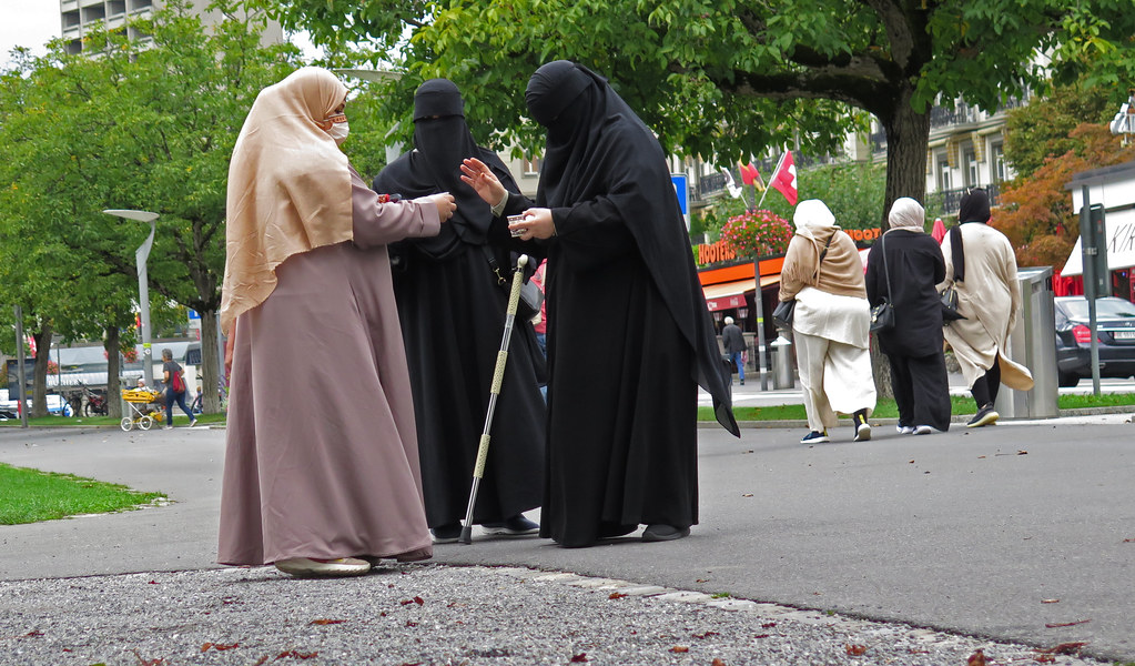 Niqab Girls