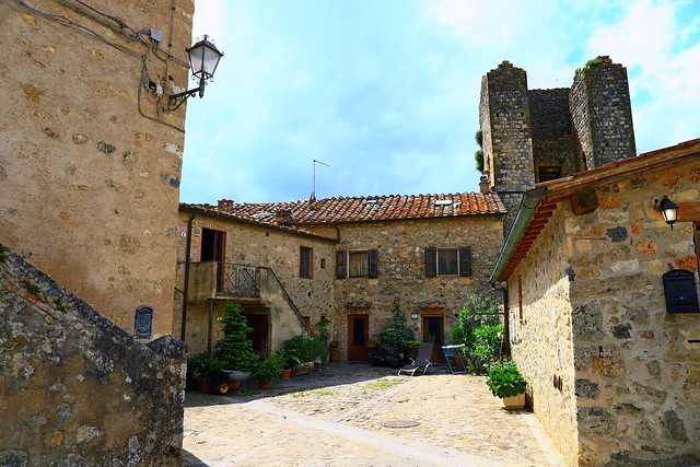 Monteriggioni village