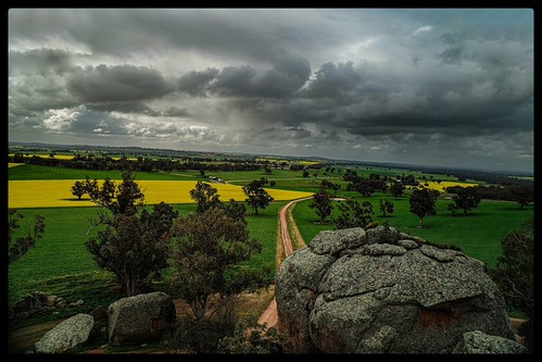 Morgan;s Lookout by florahaggis, Nice views from the top of the rocks, well worth the climb up the stairs