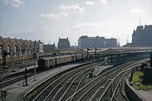 Southampton Terminus station looking south in March 1966