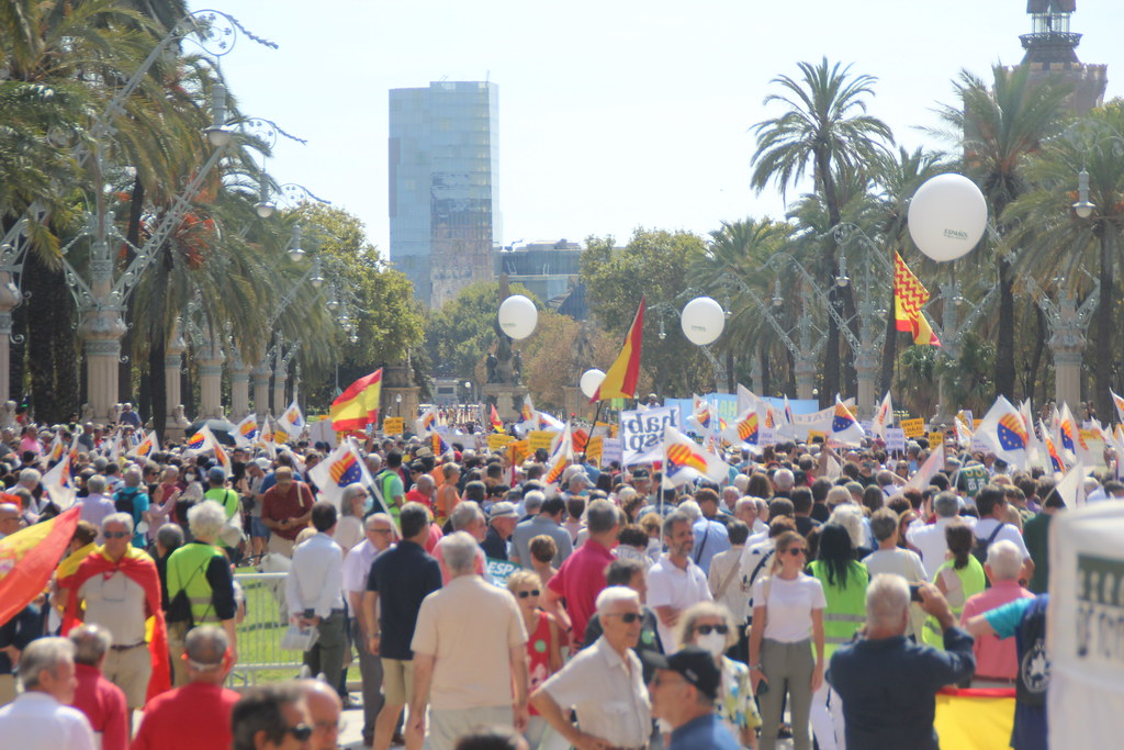FOTOGRAFÍA. BARCELONA (ESPAÑA), 18.09.2022. Cataluña se levanta contra el régimen xenófobo que ocupa el Gobierno de la Generalidad de Cataluña. Ñ Pueblo (153)