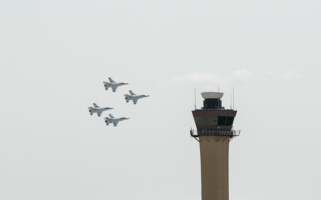 Thunderbirds buzzing the tower
