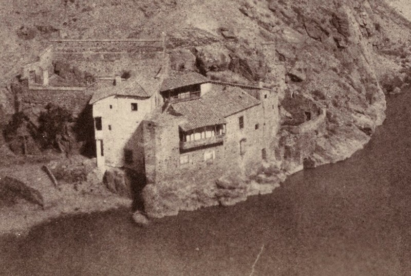 Casa del Diamantista en 1854. Detalle de una foto de Alphonse De Launay. Es la primera imagen conocida de esta casa.
