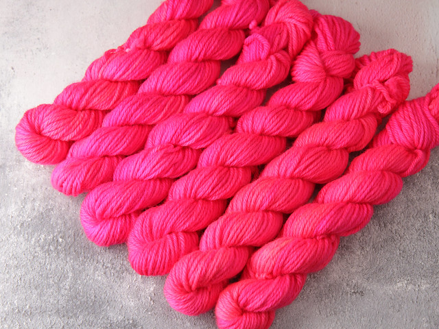 DK Minis – pure Merino wool superwash hand dyed yarn 20g miniskeins – ‘Geranium’