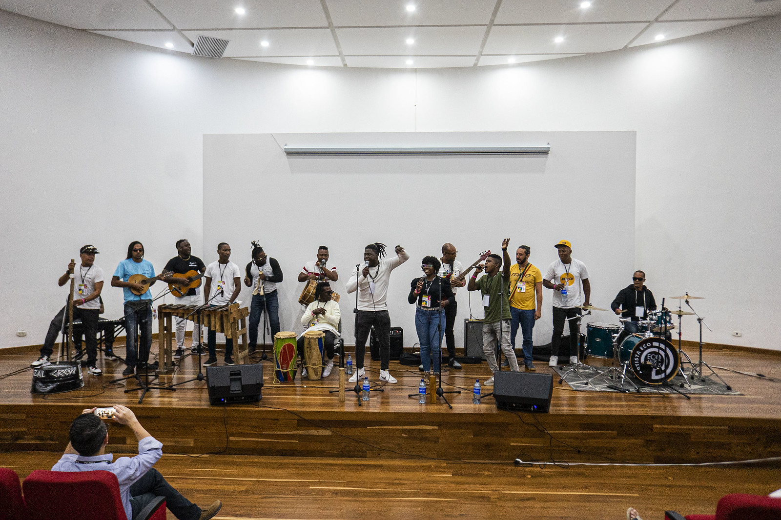 “De frontera a frontera: Músicas del Archipiélago de San Andrés y de Nariño” – Bejuco y Raizal Crew (Intercambio Musical)