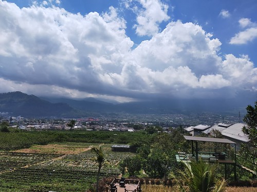 batu indonesia landscape mountains clouds