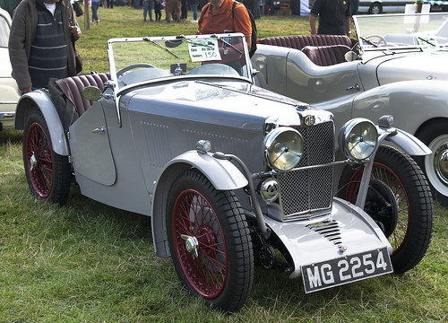 1933 MG J2 sports car