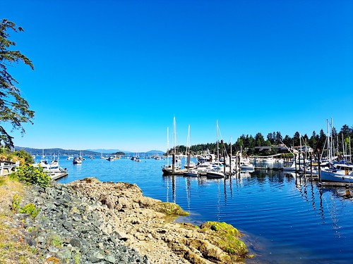 1. Brentwood Bay (3)