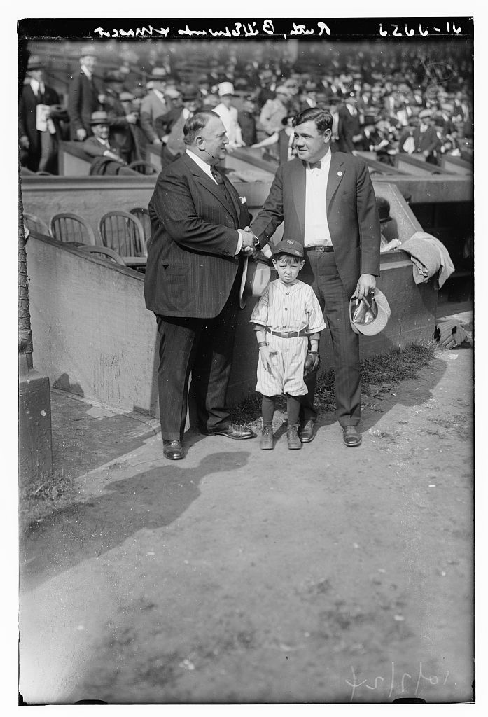 [Babe Ruth, Bill Edwards, and mascot (baseball)] (LOC)