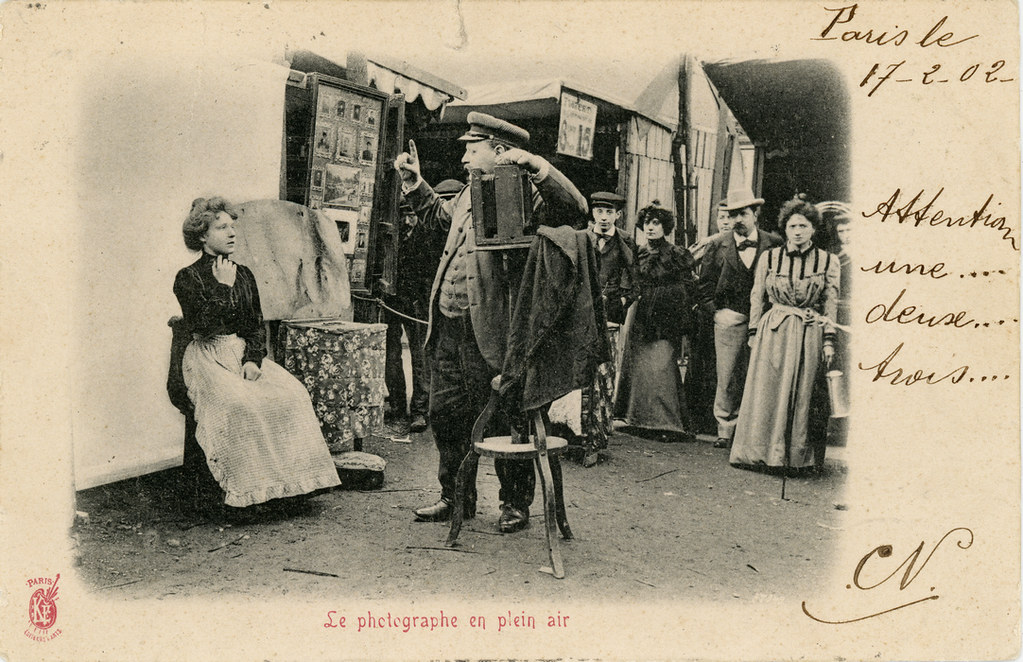 Le photographe en plein air.1902