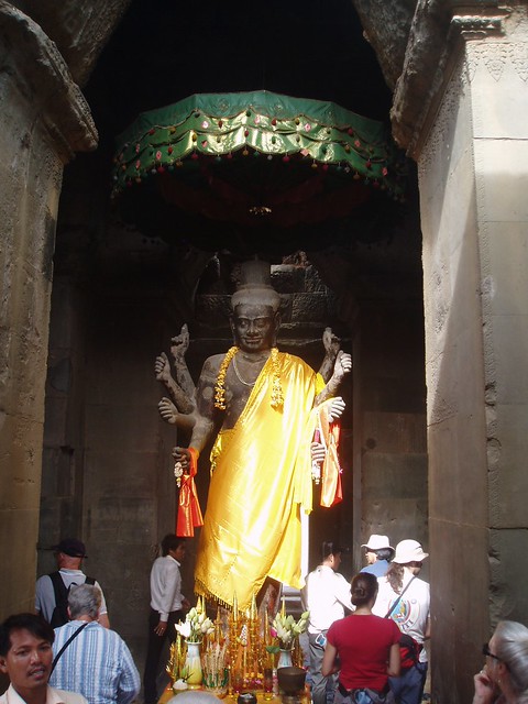 Vishnu Statue, Angkor Wat