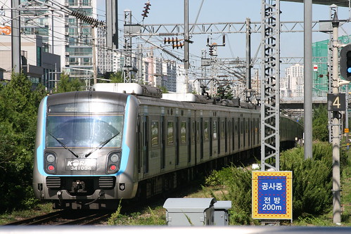 Korail Class 341000 (3rd ver, Line4) in Geumjeong.Sta, Gunpo, Gyeonggi, S.Korea /Sep 24, 2022
