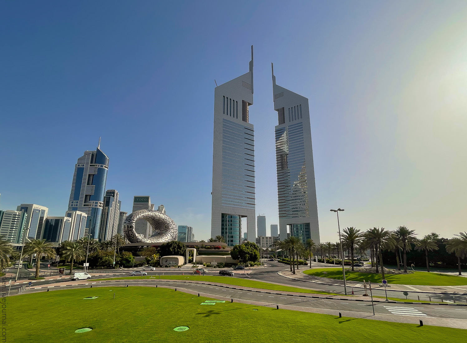 Emirates-Towers-(76)
