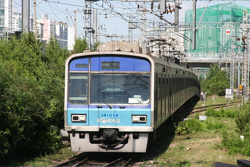Korail Class 341000 (1st ver, Line4) in Geumjeong.Sta, Gunpo, Gyeonggi, S.Korea /Sep 24, 2022