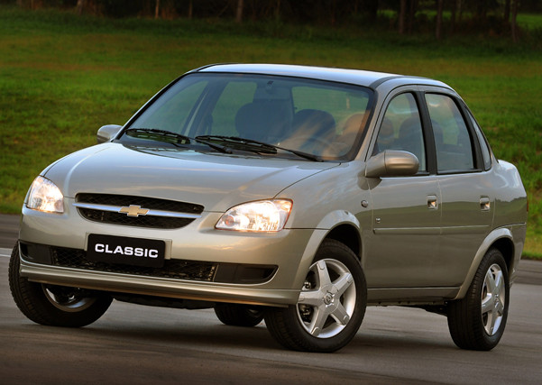 Chevrolet_Classic_2011_R1