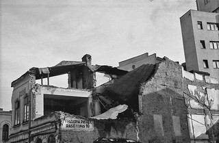 Casă pe Bd. Brătianu (azi Magheru) în ianuarie 1941 - efecte cutremur 1940?