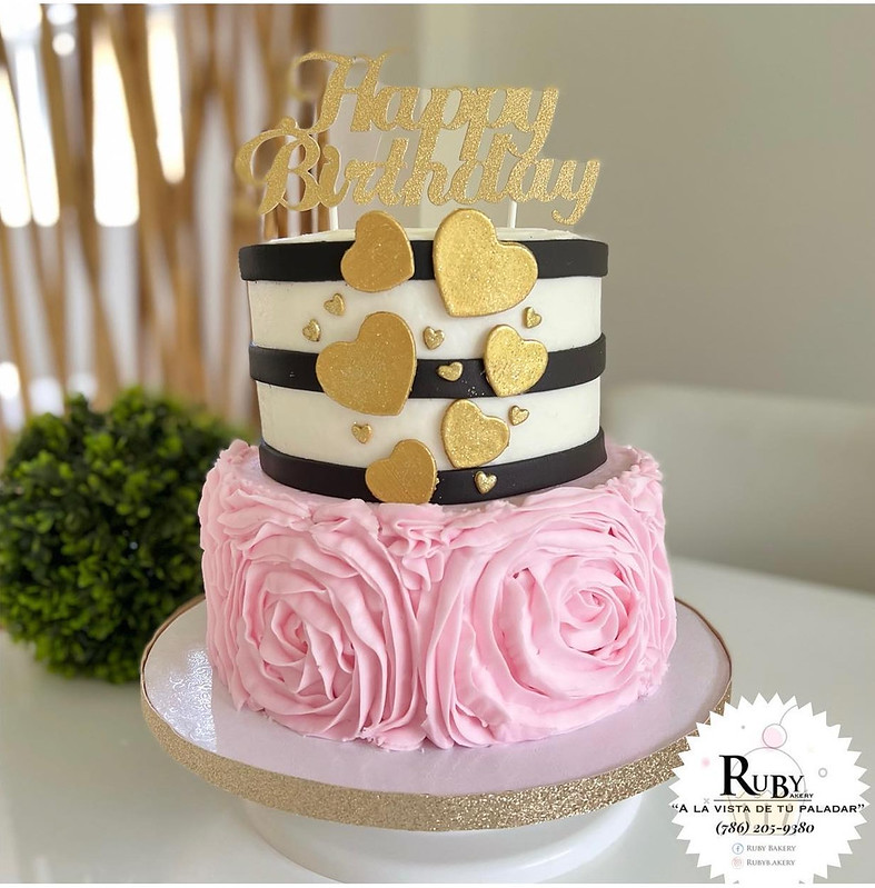 Cake by Ruby Bakery