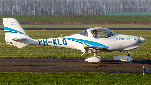 PH-KLQ - Aquila A210  - EHLE - KLM Aeroclub - 20211211
