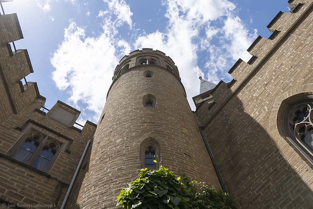 Hohenzollernin linnan yksi torni