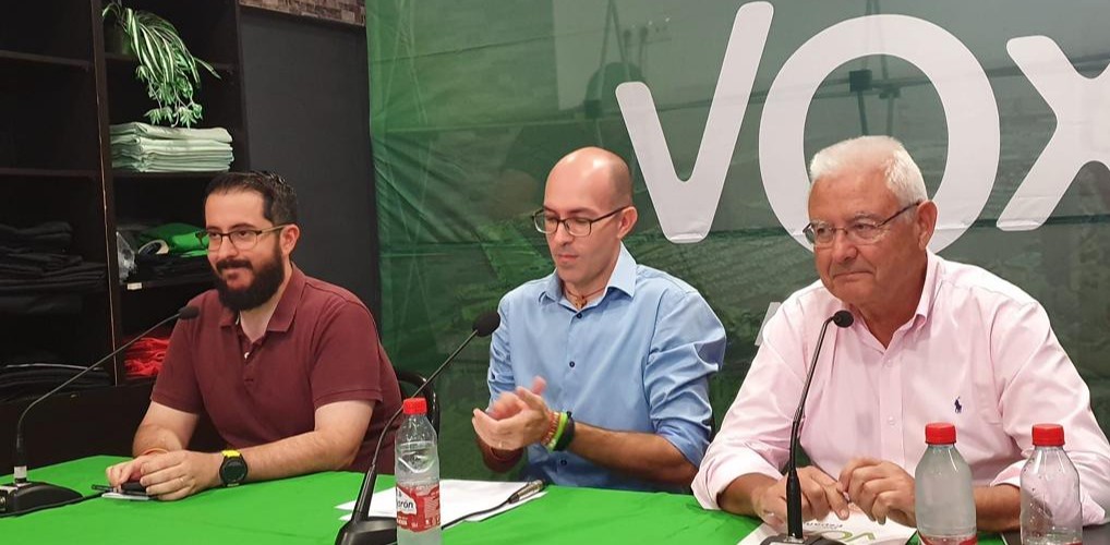 FOTOGRAFÍA. ALICANTE (ESPAÑA), 28.09.2022. Los concejales y coordinador de VOX en Alicante hacen el balance. Ñ Pueblo