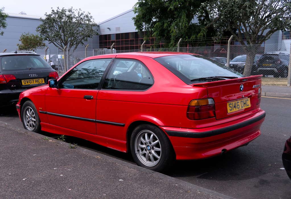 BMW 316i Compact | BMW added a truncated three door hatchbac… | Flickr