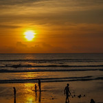 25. September 2022 - 18:26 - Balinese sunset from Kuta Beach