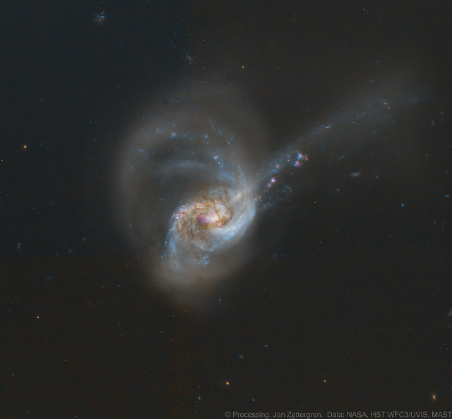 NGC1614 by Hubble and me