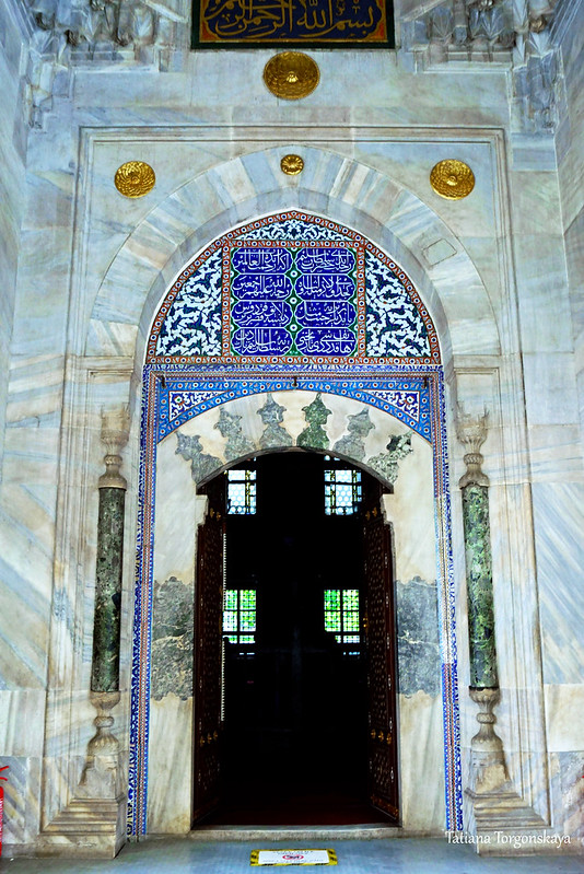Вход в мавзолей султана Селима II
