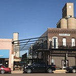 Vernost Winery Downtown Hennessey Oklahoma. Outside seating, second floor balcony, empty lot ideas