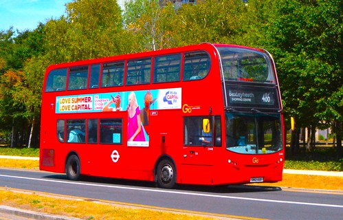 SN12 AUO (EN48) Go-Ahead London | SN12 AUO (EN48) Go-Ahead L… | Flickr