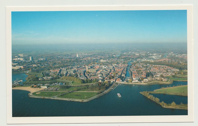 Ansichtkaart - Luchtfoto Gorinchem (Uitg. Marcel Koppen fotografie)