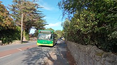 2004 (HF58HTK) Arriving at Kite Hill On Route 9 To Newport 01/10/22!