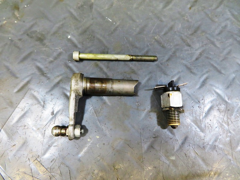 Shift Shaft and Neutral Switch