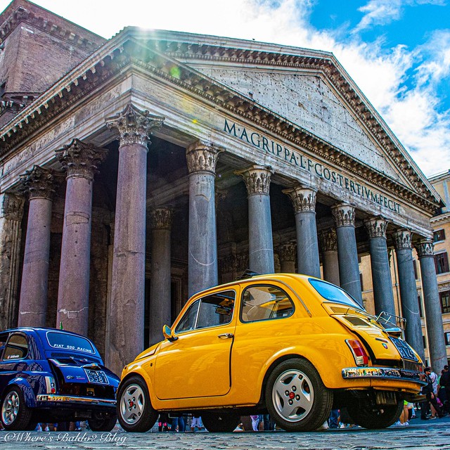 Fiat 500 in Front of Pantheon