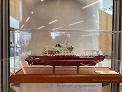 Days of Ice - Antarctic Research Vessels - SA Agulhas II